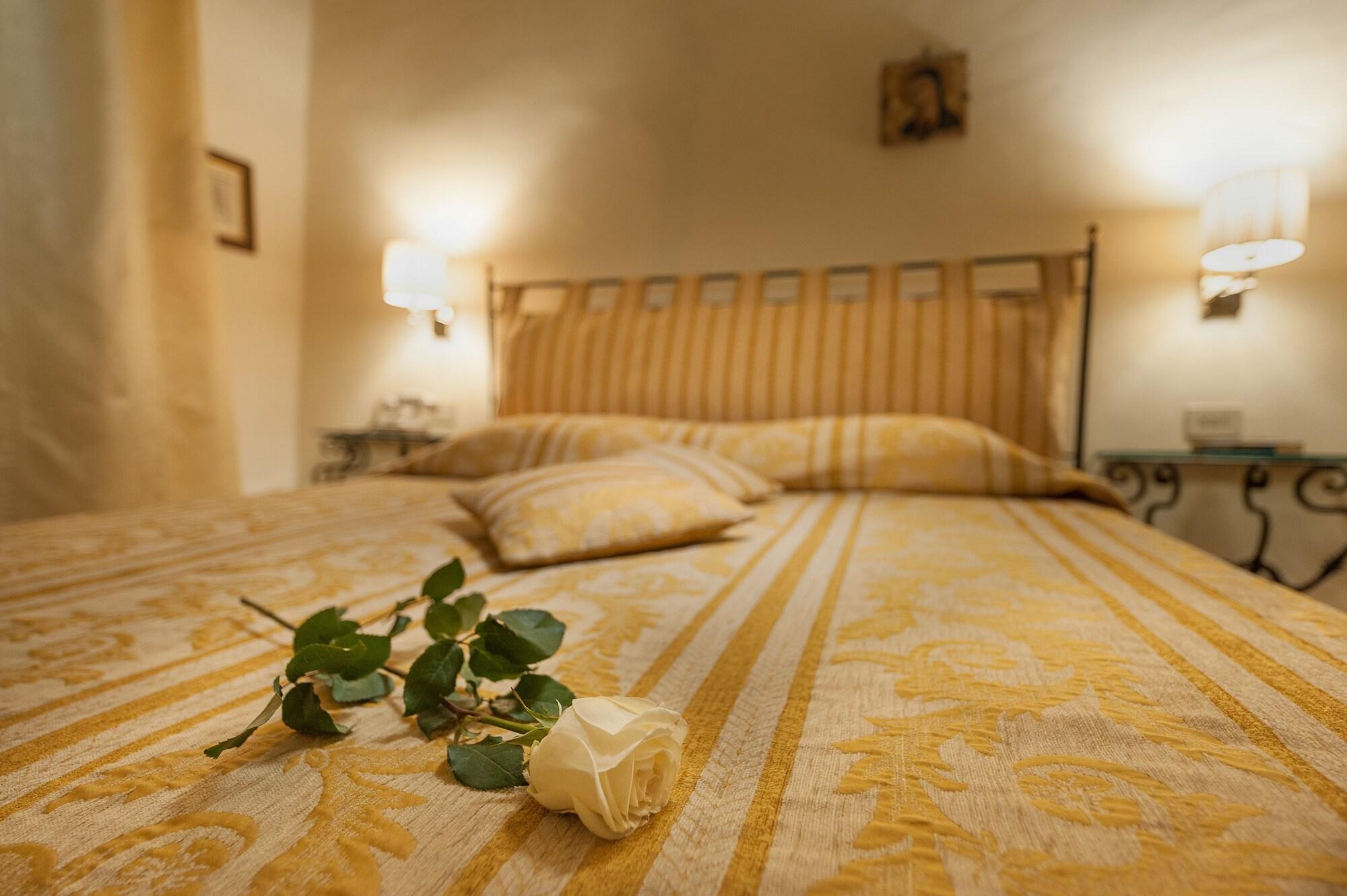 B&B Piccolo Hotel Cortona Exteriör bild