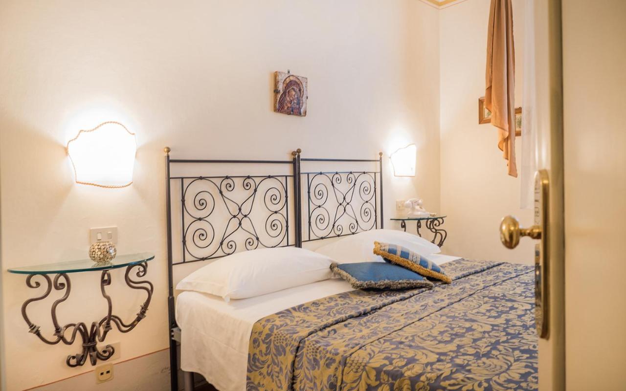 B&B Piccolo Hotel Cortona Exteriör bild